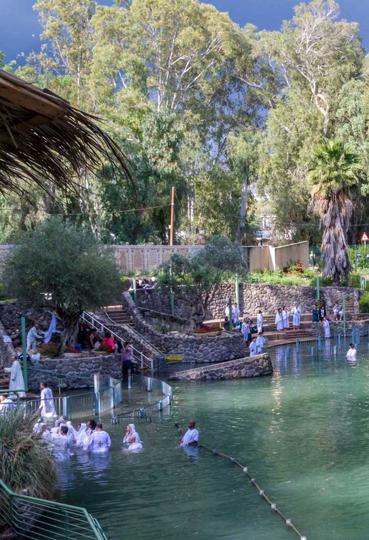 James Dyson analysere uudgrundelig Jordan River - Israel Bible Tours